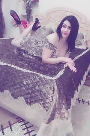 mahek-escort